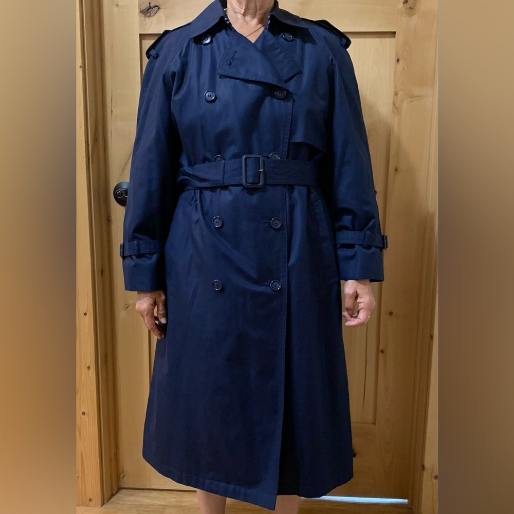 London Towne Trenchcoat navy blue women’s size 8P